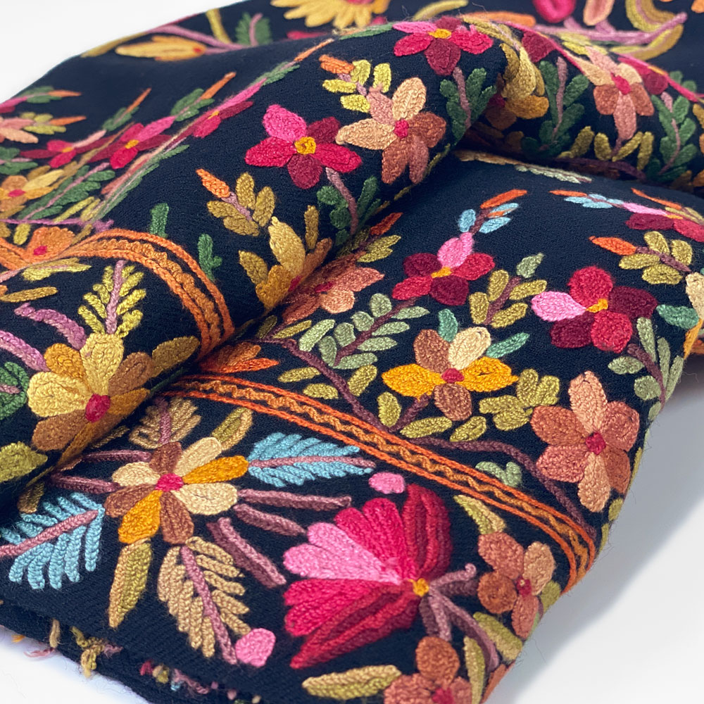 InDream 刺繍ストール アーリ 全2種 フラワー 大判 厚手 ギフト 母の日