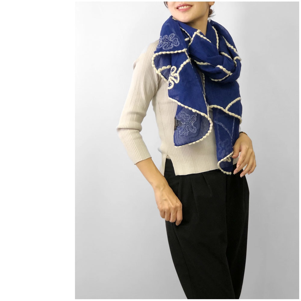 InDream ウールストール インクブルー 白毛糸刺繍 秋冬 カジュアル 春夏 30代 40代 50代 60代