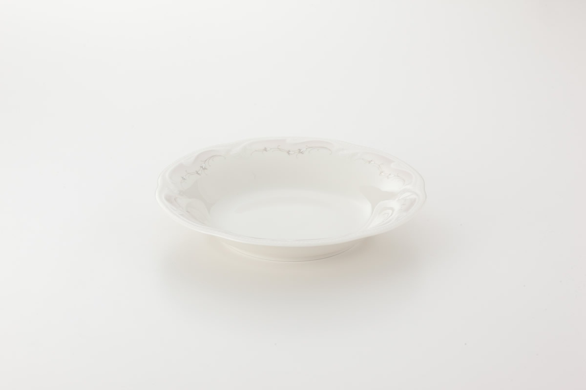 Koeniglich Tettau��Rubin cream�˥����׻�