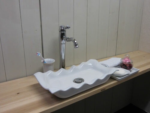 洗面ボウル 小さい 陶器 省スペース トイレ用 置き型 オーバーフロー