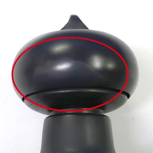 アウトレット キズ 塗装ムラがあるため ドアノブ 鍵付き 表示錠 室内用 トイレ おしゃれ アンティーク風 黒 ブラック 丸型 Ink h 12ドア 建具関係 12 7ドアノブ ドアハンドル 洗面ボウルの取り扱い数日本一のインクコーポレーション