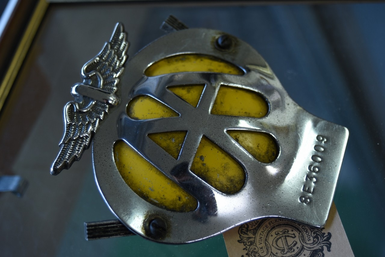 UK ヴィンテージ　AA Automobile Association カーバッチ 101407