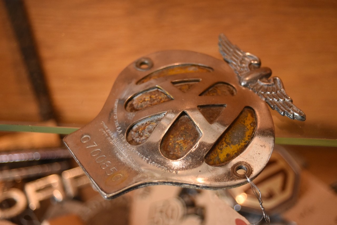 101423 UK ヴィンテージ　AA Automobile Association カーバッチ