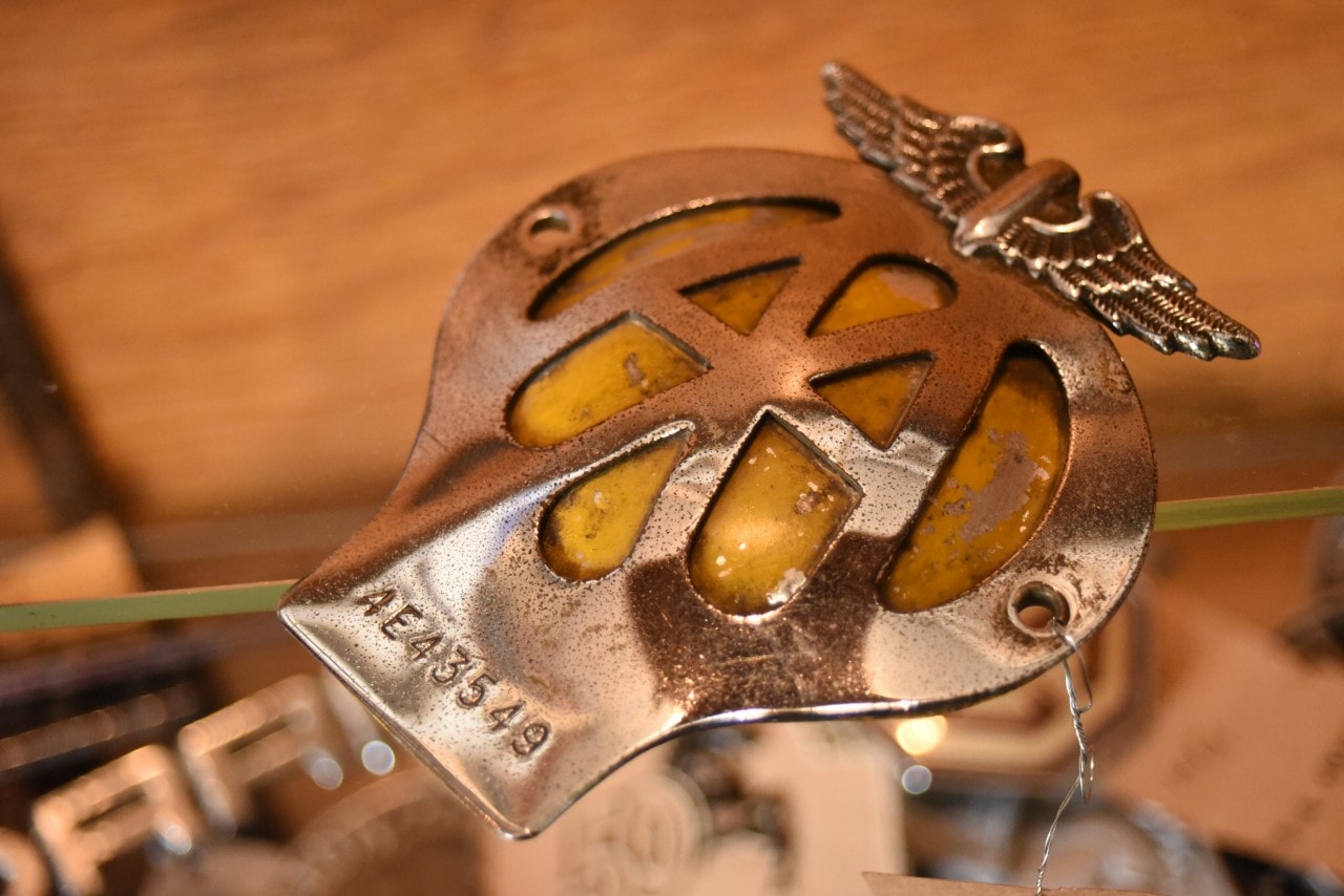 101422 UK ヴィンテージ　AA Automobile Association カーバッチ