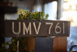 UK ヴィンテージ　英国ナンバープレート 101518|ヴィンテージ看板・壁掛け