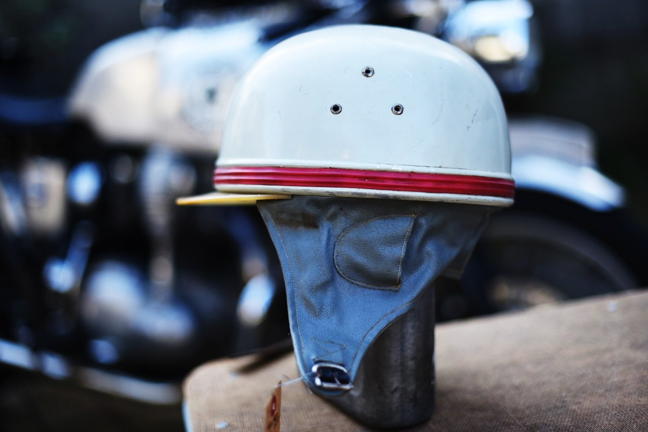 UK Made in ENGLAND KISKOROS KOSSUTH LAJOS ヘルメット　101082