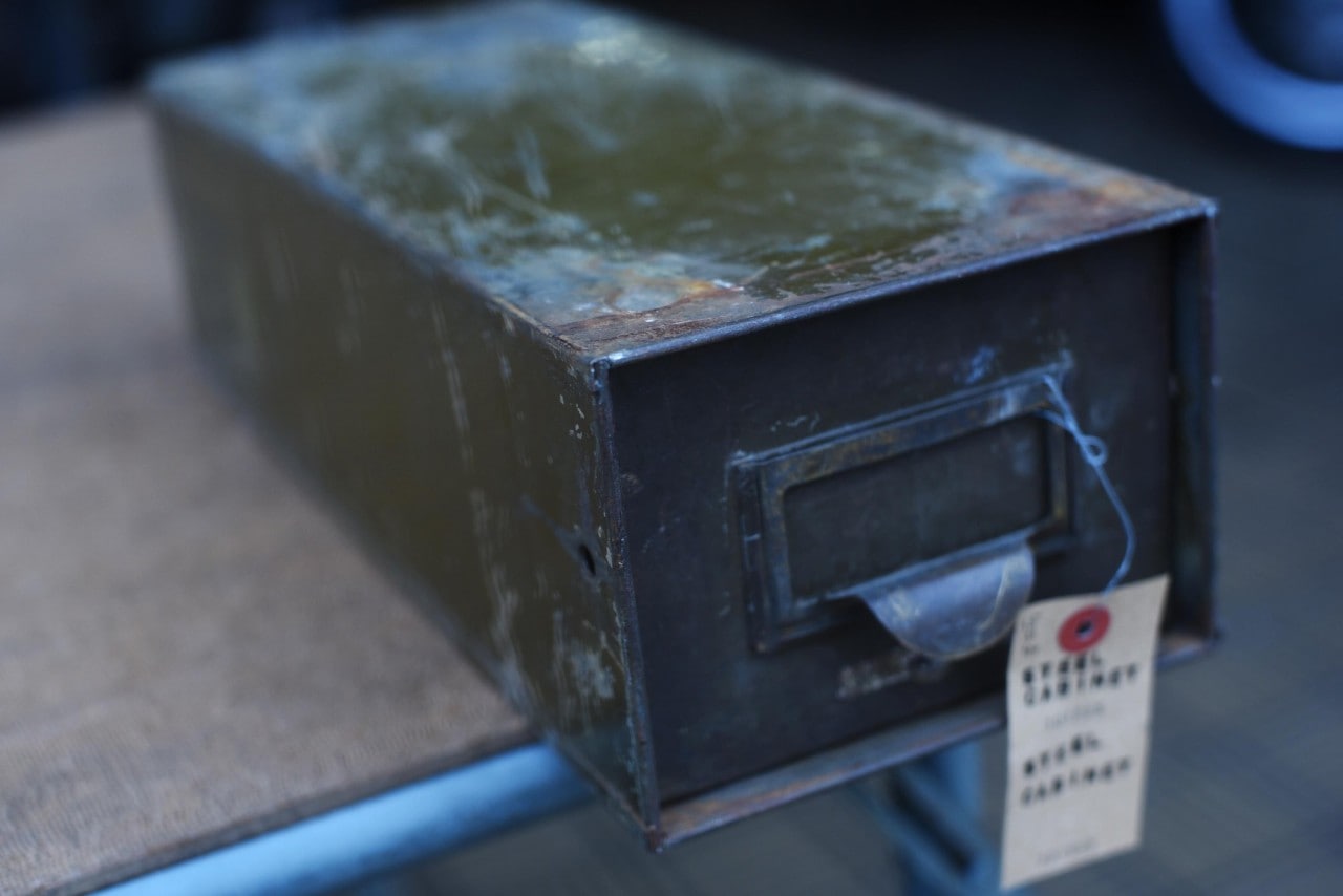 UK インダストリアル スチールキャビネット 英国 101555