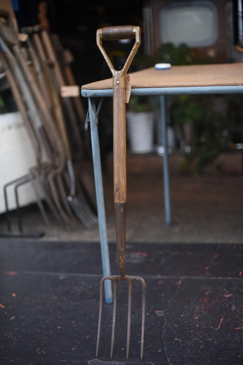 102210 UK ヴィンテージ　ガーデンフォーク　ガーデニング　園芸用品