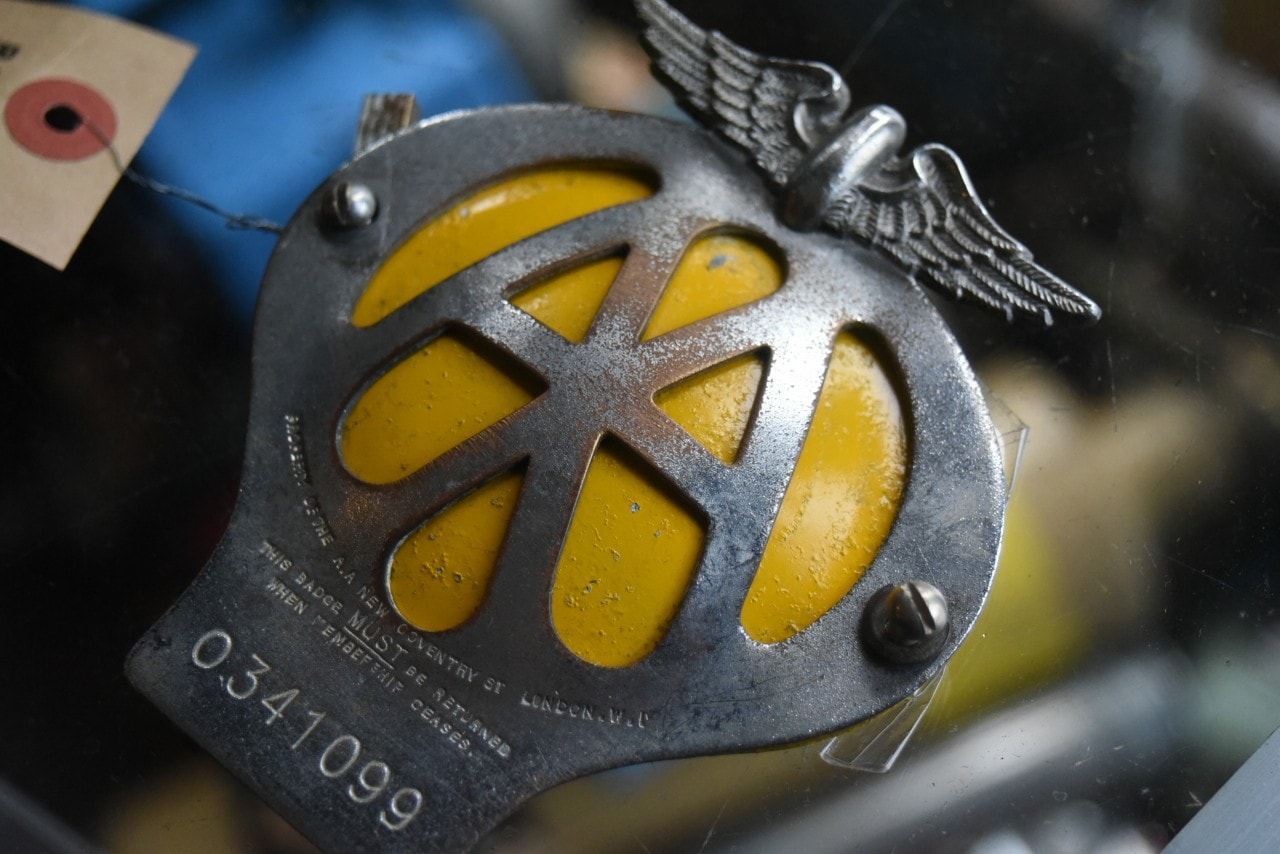 102065 UK ヴィンテージ　AA Automobile Association カーバッチ