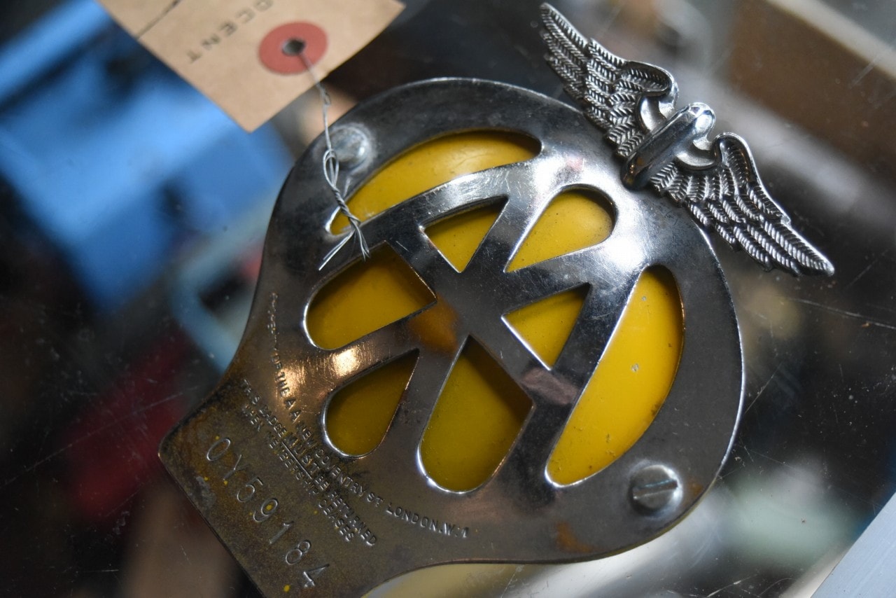 102066 UK ヴィンテージ　AA Automobile Association カーバッチ