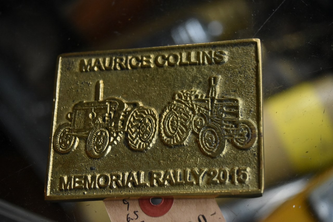 102094 UK ヴィンテージ　真鍮製　エンブレム