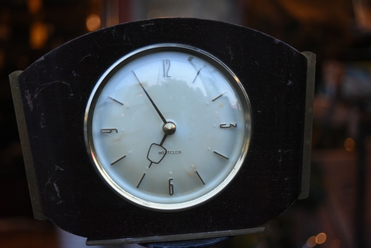 102352 ヴィンテージ　時計　WESTCLOX ウエストクロック　置き時計 MADE IN SCOTLAND