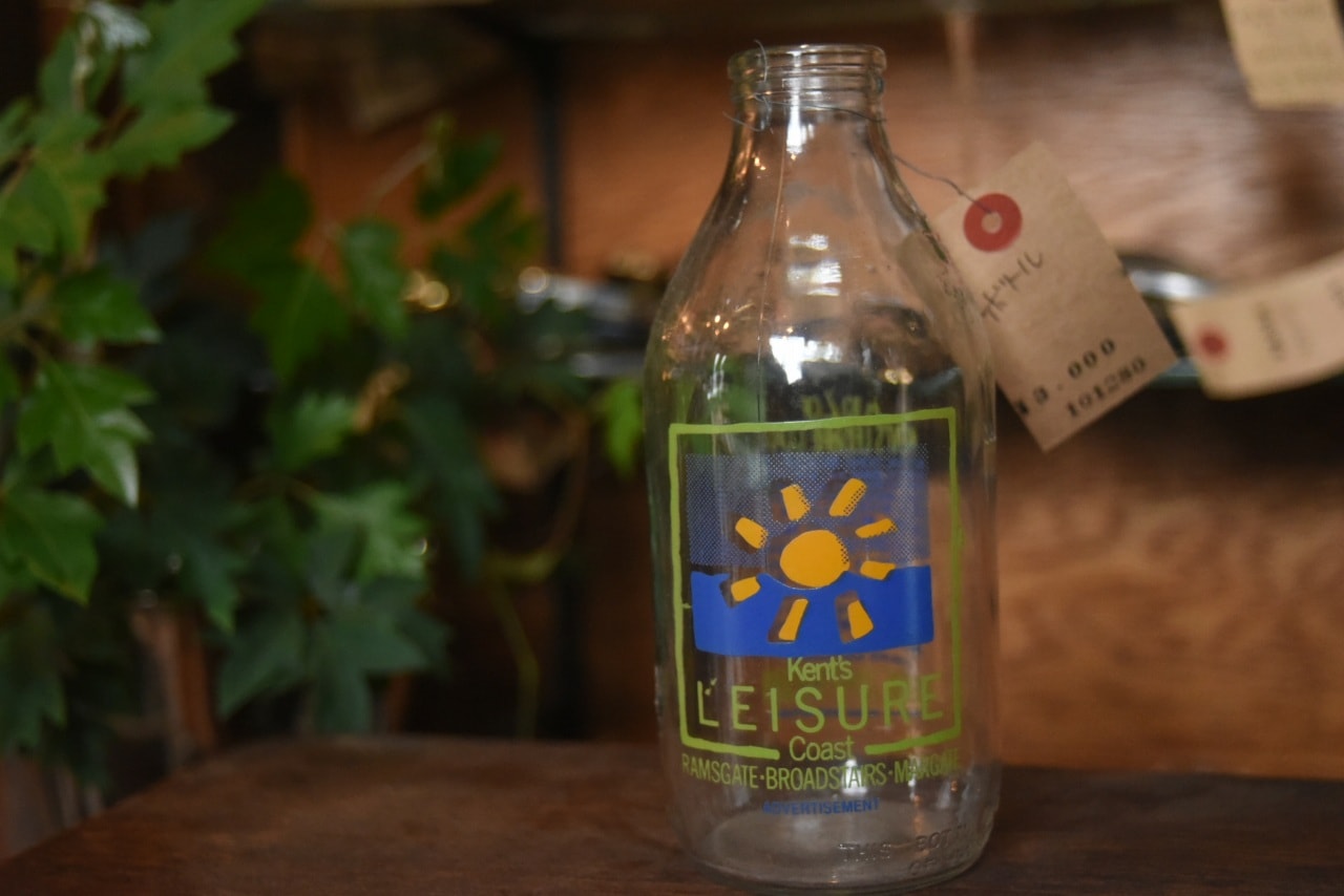 101280 ヴィンテージ　ボトル　瓶　イギリス