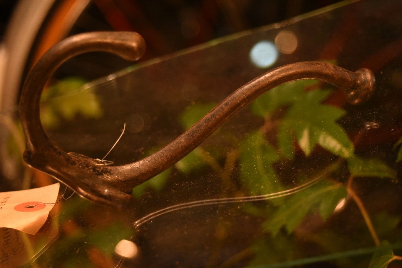 100909 ヴィンテージ　UK ヴィンテージ　フック　鉄製