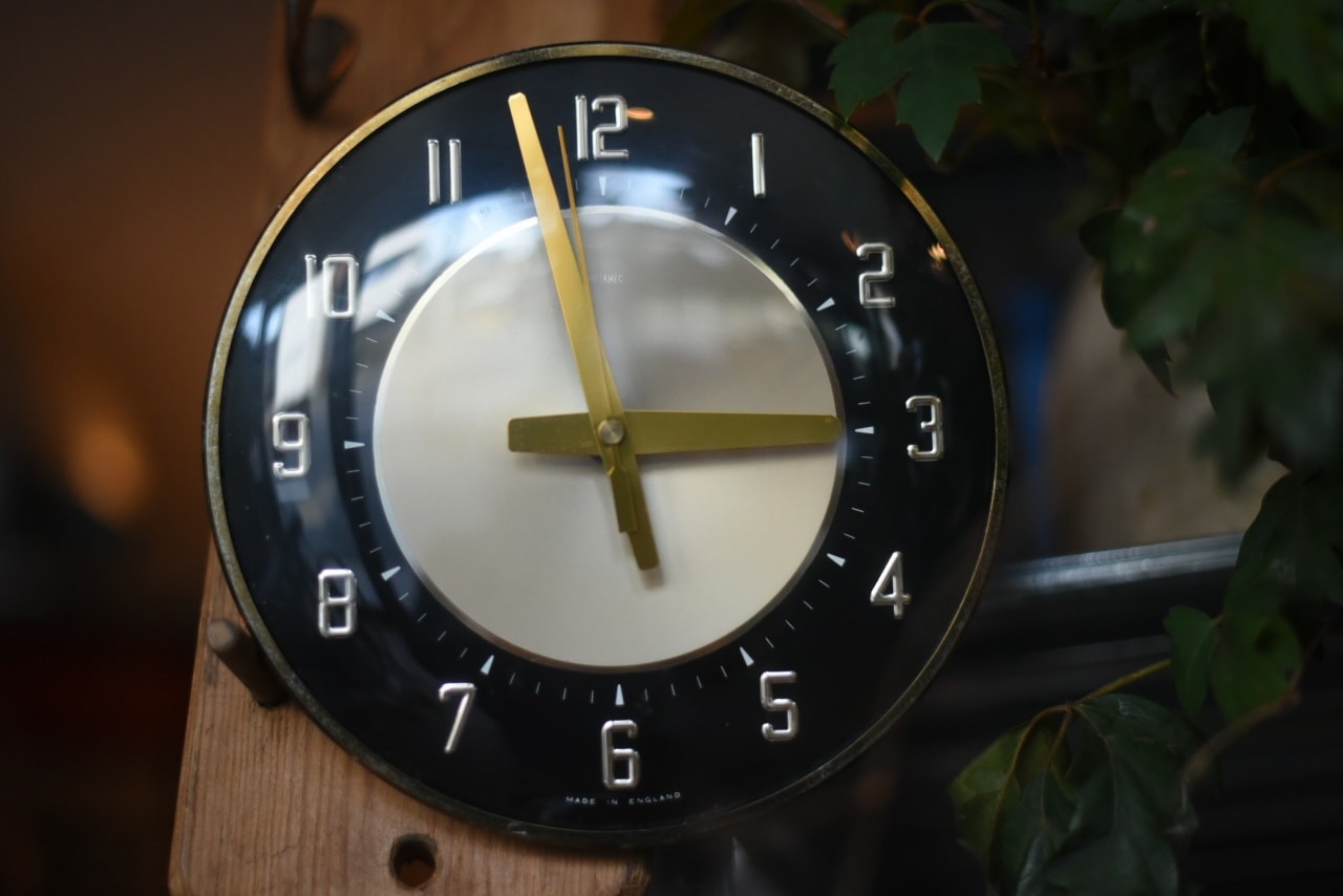 102768　英国　「METAMEC」　壁掛け時計　