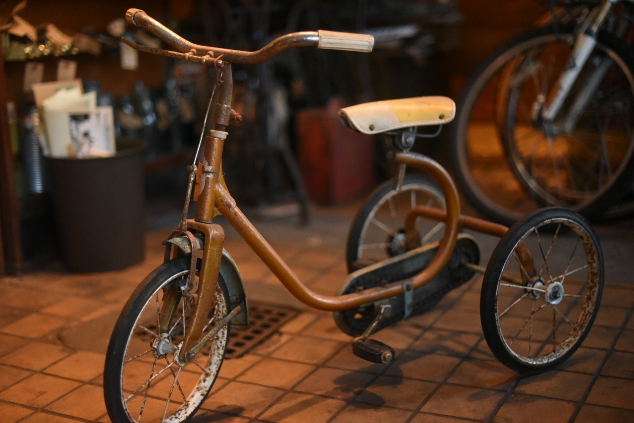 イギリス製ヴィンテージ　三輪車 ヴィンテージ三輪車