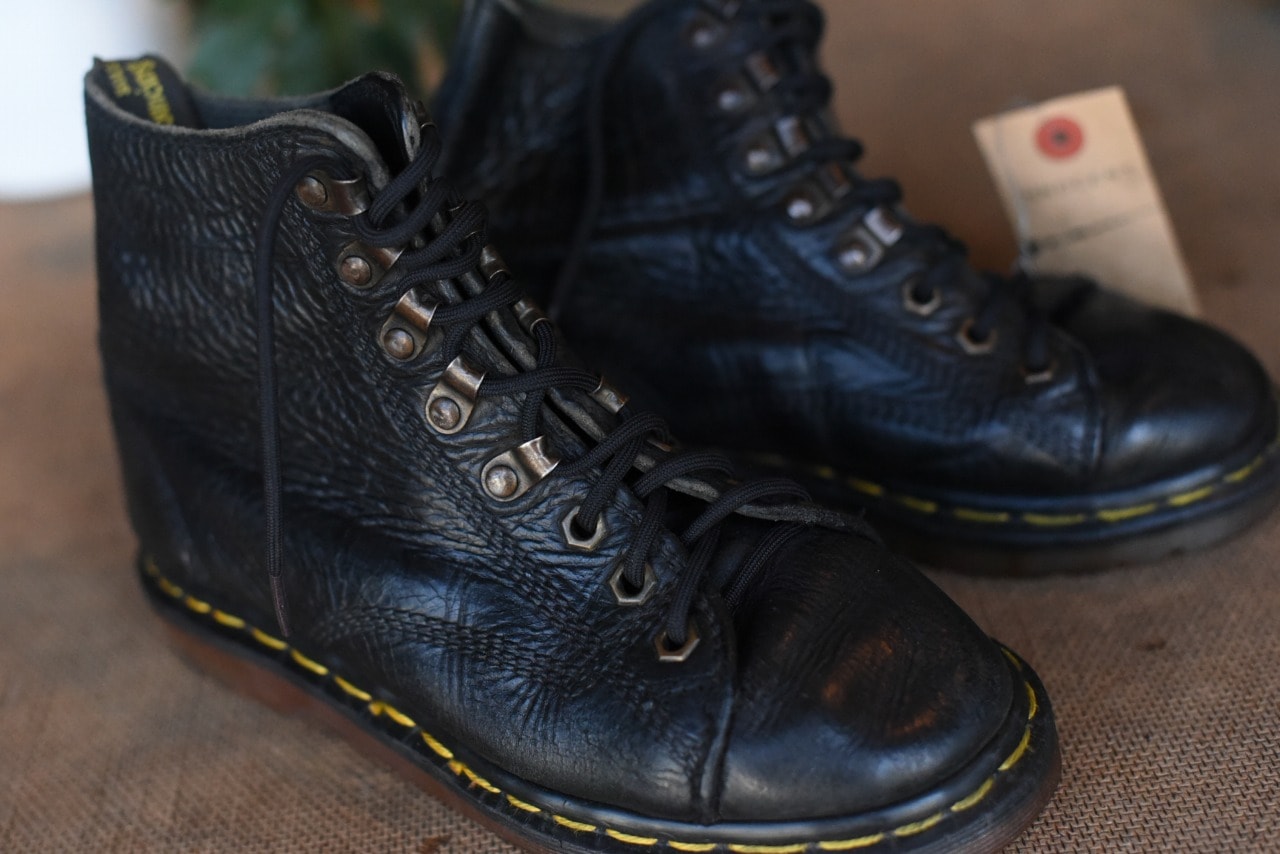 102875 ヴィンテージ　ブーツ　「ドクターマーチン」　Dr. Martens　