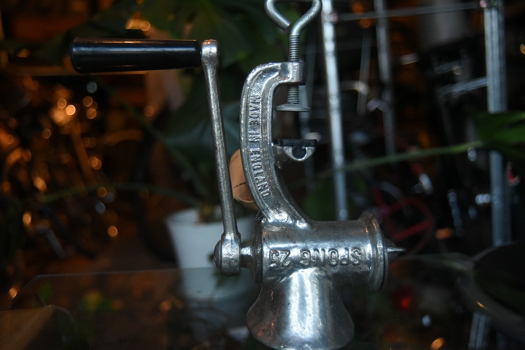 2429　ヴィンテージ　「SPONG　25」　ミートプロセッサー　MADE IN ENGLAND 　