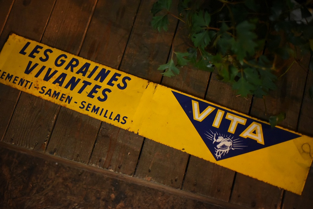 100225 ヴィンテージ　「VITA」　看板　サインプレート　 英国製　MADE IN ENGLAND