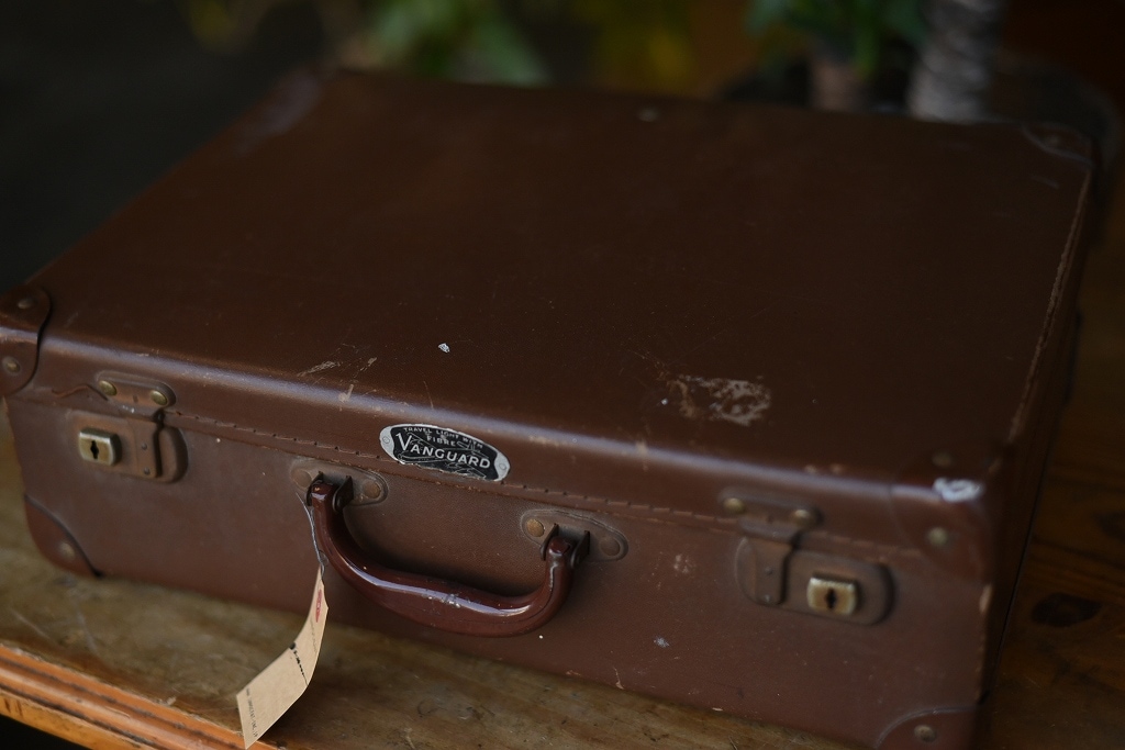 103650 ヴィンテージ　「VANGUARD」　トランクケース　 英国製