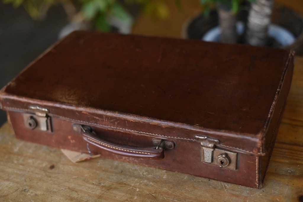 103657 ヴィンテージ　トランクケース　 英国製