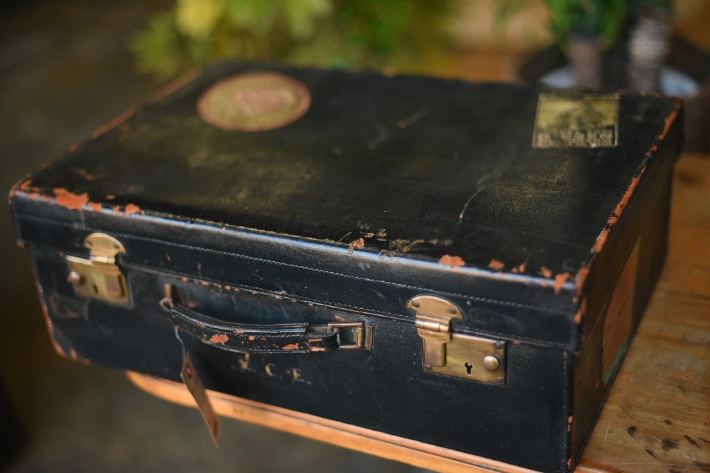 103682 ヴィンテージ　皮革　トランクケース　 英国製