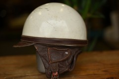 103792 ヴィンテージ　ハーフヘルメット　お椀ヘルUK MADE in ENGLAND ヘルメット|ヴィンテージ雑貨|ガレージグッズ　