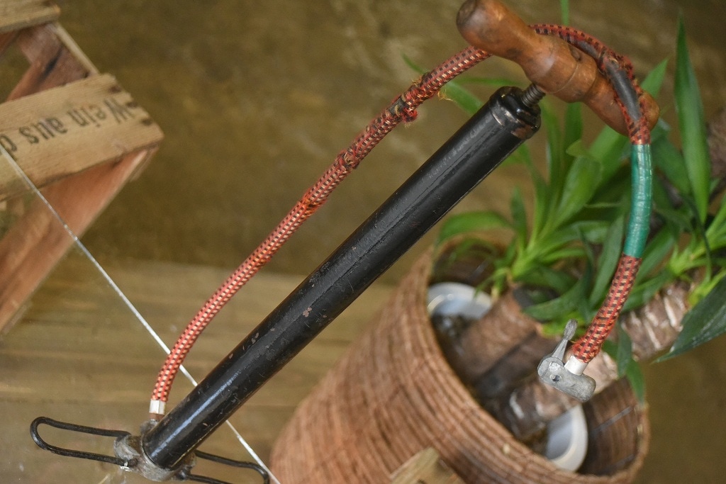 103824 ヴィンテージ　自転車ポンプ　空気入れ　エアーポンプ　英国