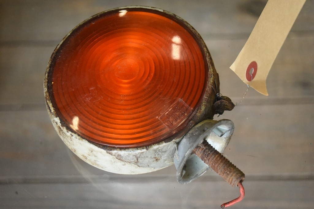 103960 ヴィンテージ　BUTLERS T-FI-57 MADE IN ENGLAND 刻印　英国