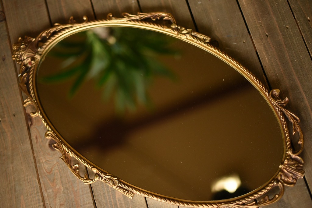 104040 ヴィンテージ　ゴールド　レリーフ　オーバルミラー