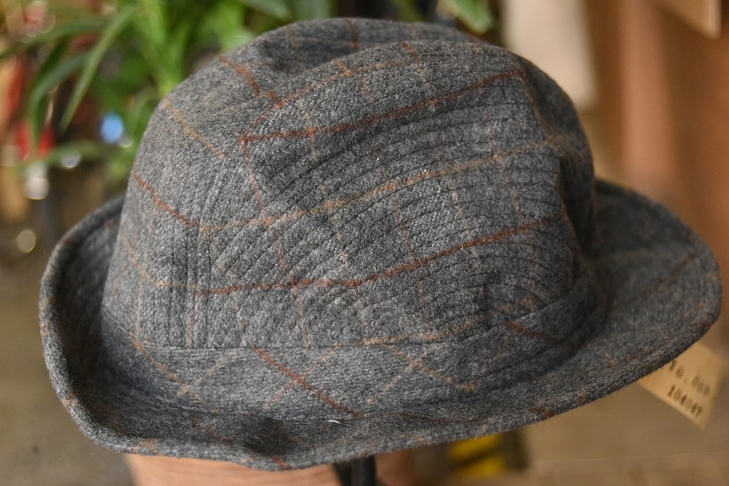 104047 ヴィンテージ　「THE BEST QUALITY」　ハット　MADE IN ITALY