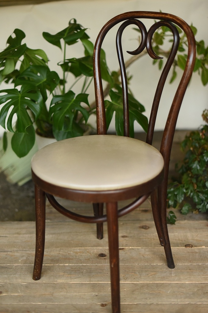 104619　No.16　311016　クッションシート付属　USED TON CHAIR　中古