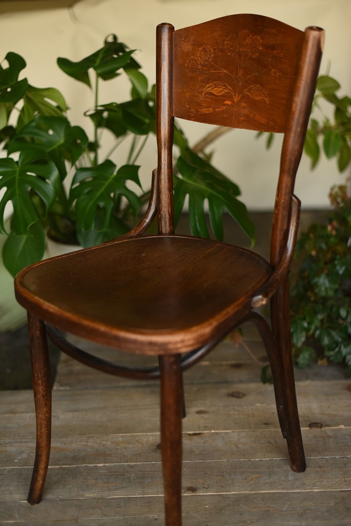 104600　CHAIR DEJAVU 054　311054　USED TON CHAIR　中古