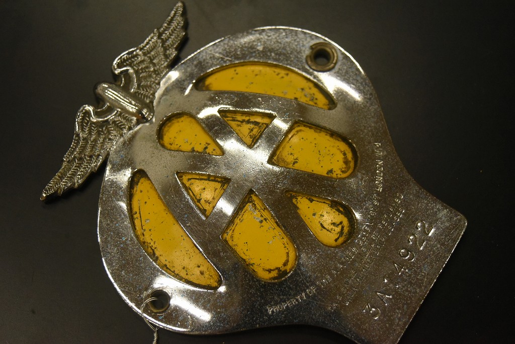 104617 ヴィンテージ　AA 「Automobile Association」 カーバッチ エンブレム　