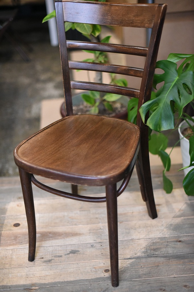 104601 USED TON CHAIR　中古