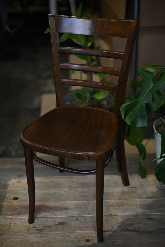 104844 USED TON CHAIR　中古