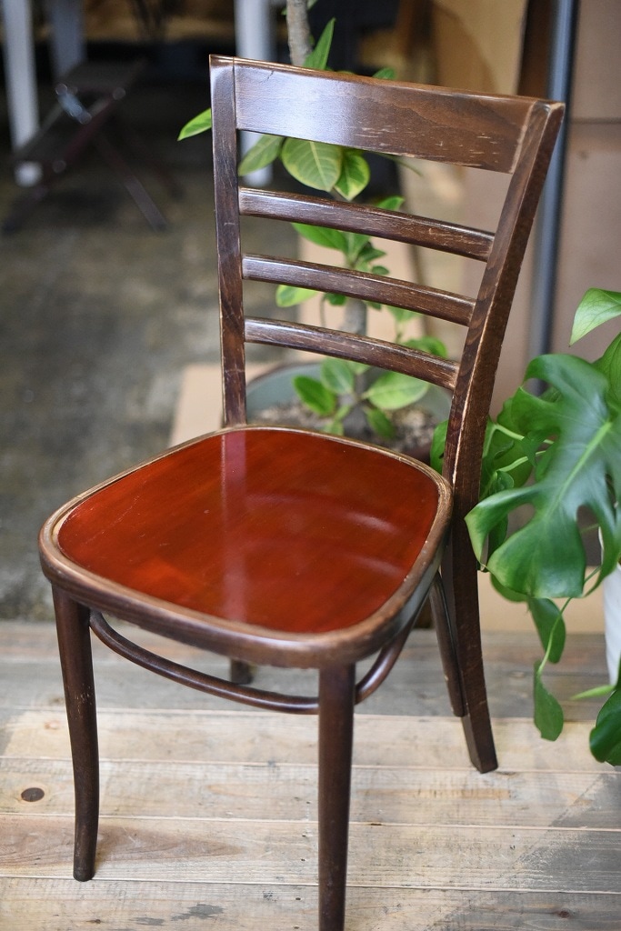 104859 USED TON CHAIR　中古 座面補修品