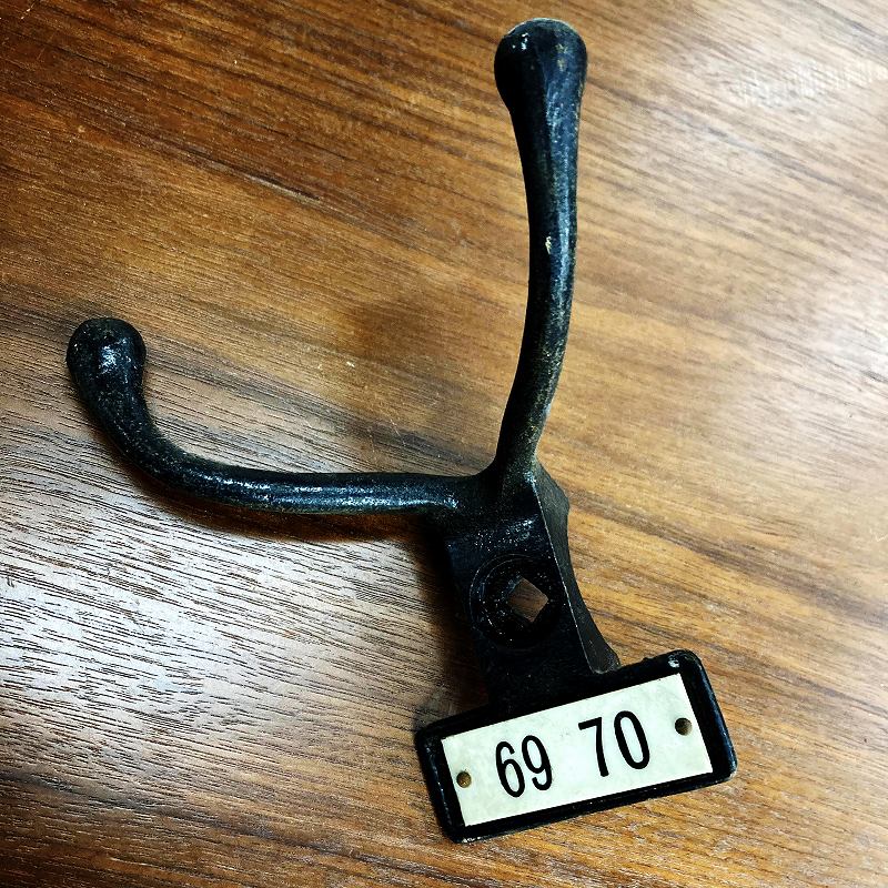 A0021 ヴィンテージ アイアン フック　ウォールハンガー　ダブルフック