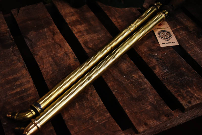 105223 2本セット　真鍮　ブラス　ガーデニング スプレー　ポンプ　MADE IN ENGLAND　英国