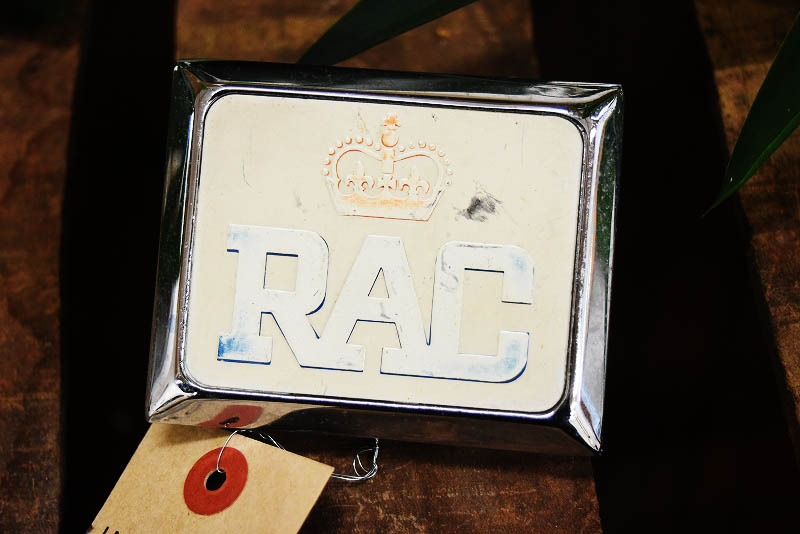 105257 ヴィンテージ　RAC ( Royal Automobile Club )  カーバッチ エンブレム