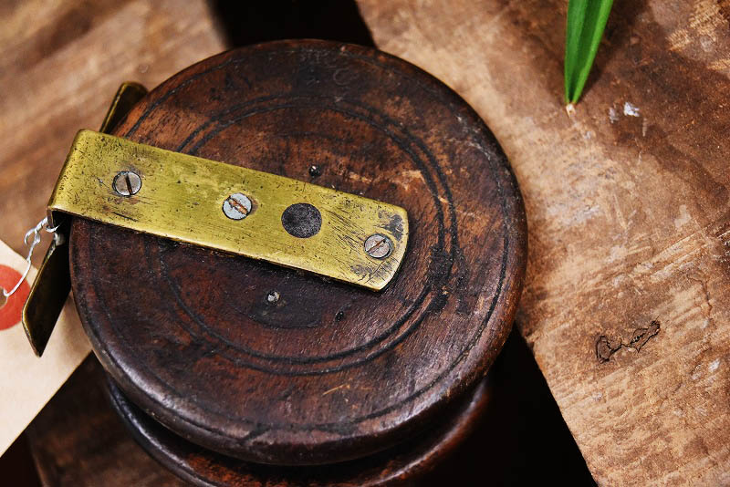 made in ENGLAND イングランド製 古いリール フライリール