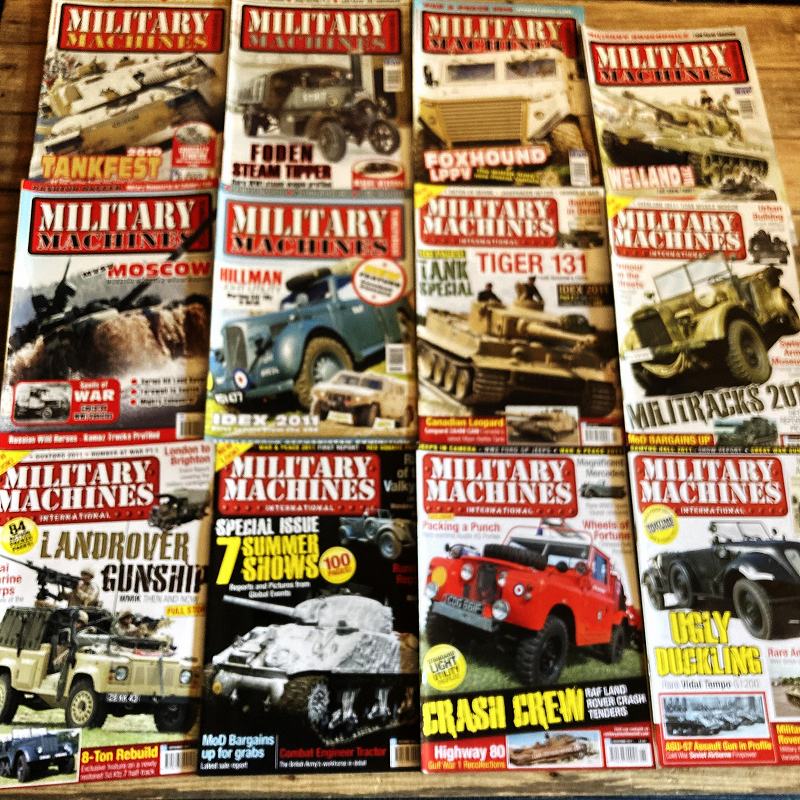 B1342 2011年　「MILITARY MACHINES」 ミリタリーマシン　12冊セット　軍用車　雑誌　古本　ヴィンテージ　