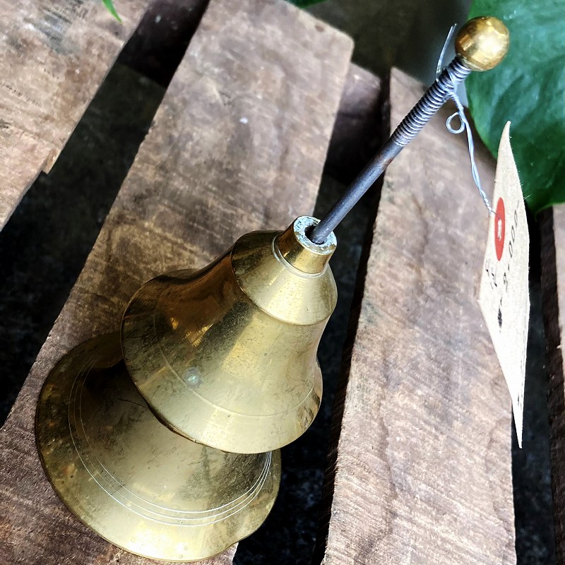 105601 MADE IN INDIA　ベル　真鍮製　