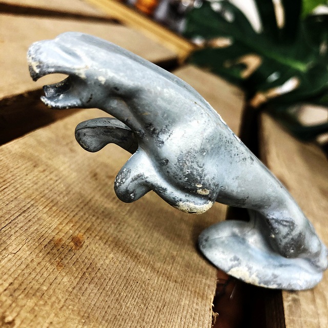 105707 ヴィンテージ　 「JAGUAR 」　ジャガー　アルミ エンブレム