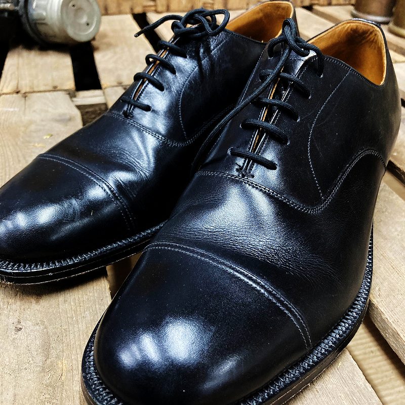 106067  英国 レザーシューズ ブランド 「チャーチ　Church’s」　 2都市