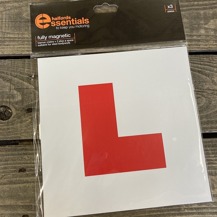 106298 英国　「Halfords」 ハルフォーズ プレート fully magnetic L PLATES マグネットプレート
