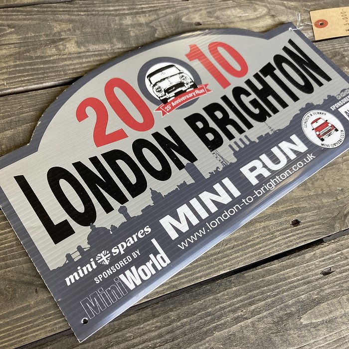 106499 「LONDON BRIGHTON」　ラリープレート　ヴィンテージカークラブ　ナンバー　記念プレート　クラシックカー
