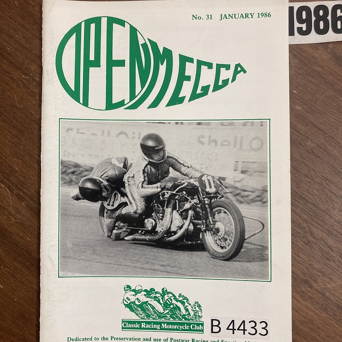 B4433　1986　「Classic Racing Motorcycle Club OPEN MEGGA」英国 旧車雑誌