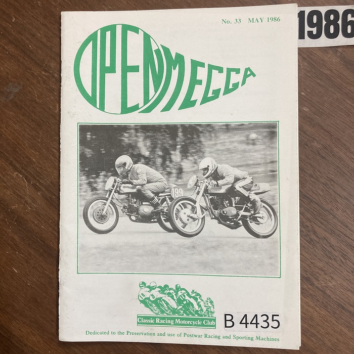 B4435　1986　「Classic Racing Motorcycle Club OPEN MEGGA」英国 旧車雑誌