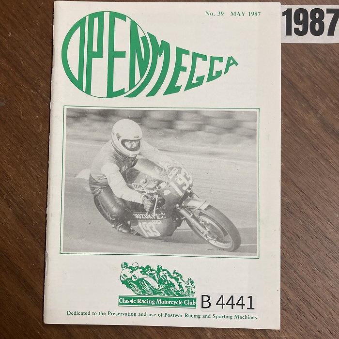B4441　1987　「Classic Racing Motorcycle Club OPEN MEGGA」英国 旧車雑誌
